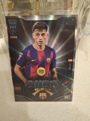 Pedri Aura Panini 2026 card