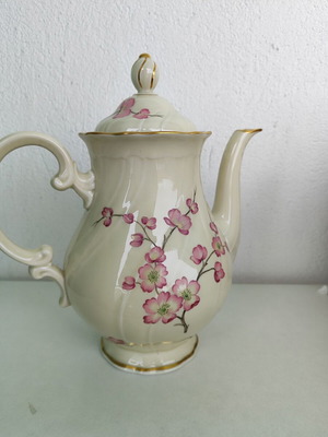 Hutschenreuther Arzberg Germany porcelain coffee pot with lid used