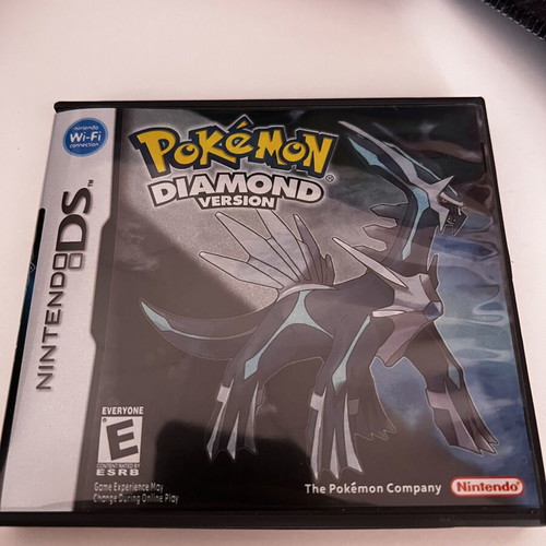 Nintendo DS Lite Pokémon Diamond & Pearl Limited Edition like new with games