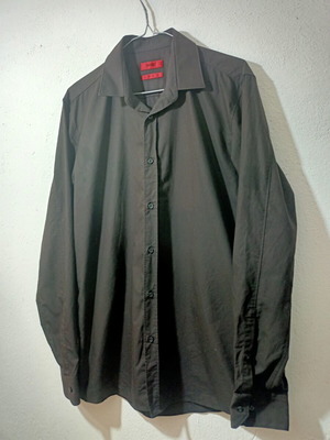 Hugo Boss classic black shirt size M like new, 100% cotton