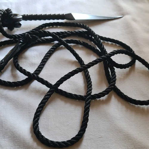 Kunai rubber ninja throwing knife like new with 2 meters black rope