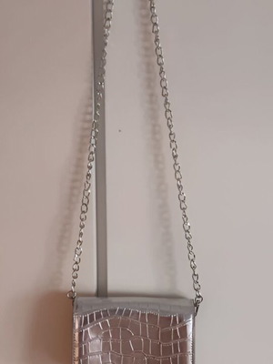 Shein Silver Shoulder Bag Like New with Removable Chain Strap