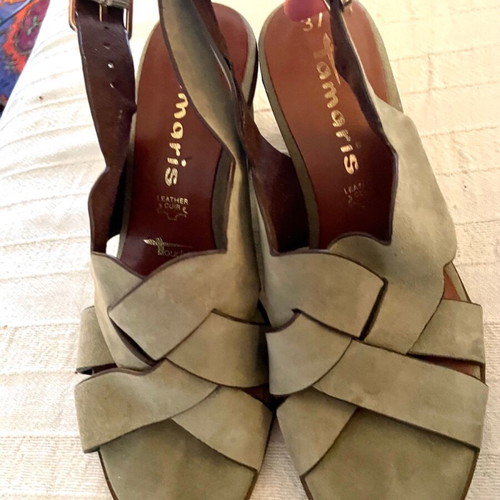 Tamaris leather sandals new, size 37, model LT Olive