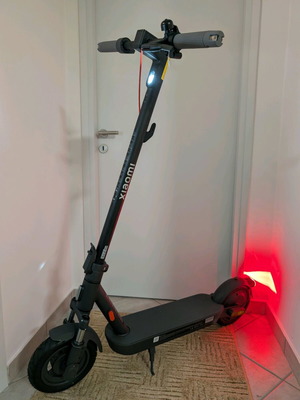 Xiaomi Scooter 5 like new with turn signals