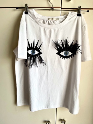 VERA&LUCY λευκό T shirt Eyes άψογη κατάσταση, μέγεθος small