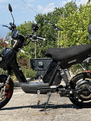 Ηλεκτρικό μηχανάκι EMW 1000w μεταχειρισμένο με βαλιτσάκι