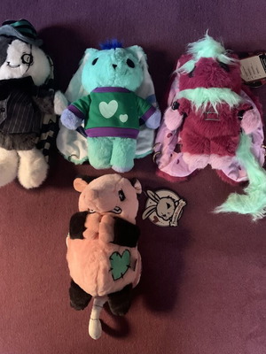 American McGee Plushie Dreadfuls Collection like new with original tote bags