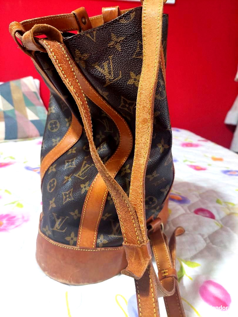 Louis Vuitton Randonnee PM Shoulder Bag ○ Labellov ○ Buy and Sell Authentic  Luxury