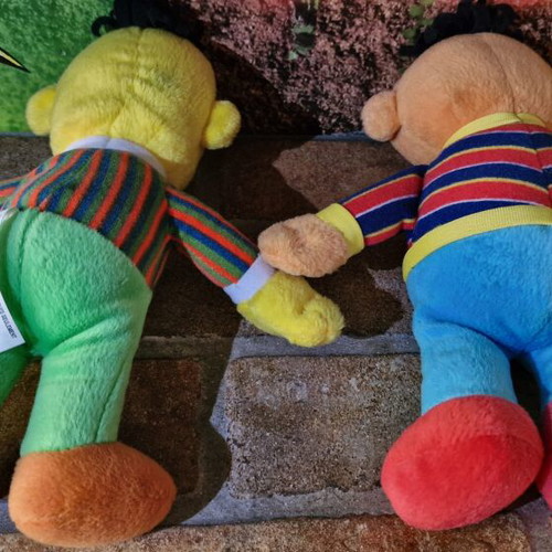 Muppet Show 2 Dolls like new from 2002