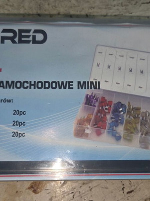 Tagred Mini Car Fuses Set 140 pcs, 3-30A, new with storage box