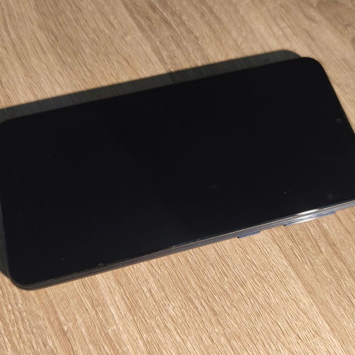 Samsung A10 used with scratches, blue, 32GB, Android