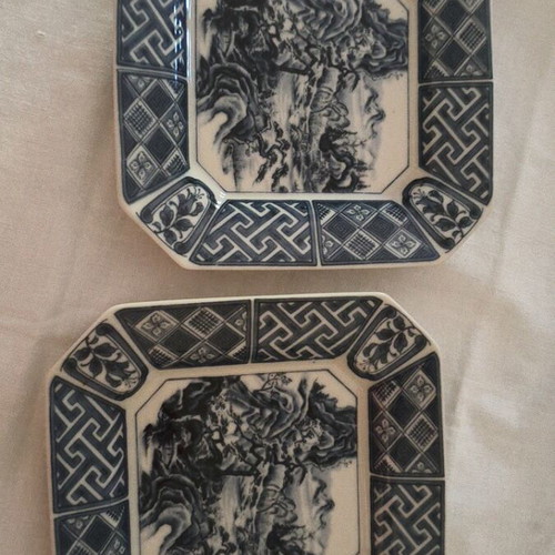 Vintage Japanese Sometsuke Porcelain Plates set of 2, mint condition