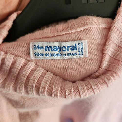 Used sweaters for 24-month-old girl, 2 pieces