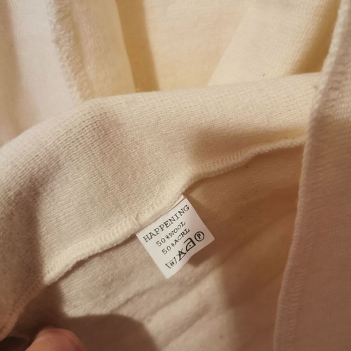Happening knitted cardigan like new, white/cream, one size