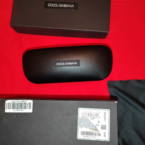 Dolce & Gabbana full glasses case set like new, black