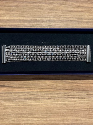 Swarovski bracelet silver like new, authentic