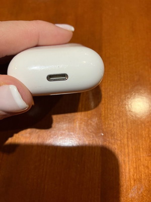 AirPods case used