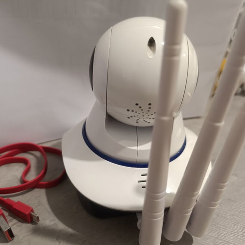 Loosafe Wireless IP Camera Wi-Fi HD 360° Rotation with Night Vision used