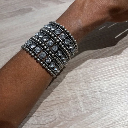 Silver bracelet like new