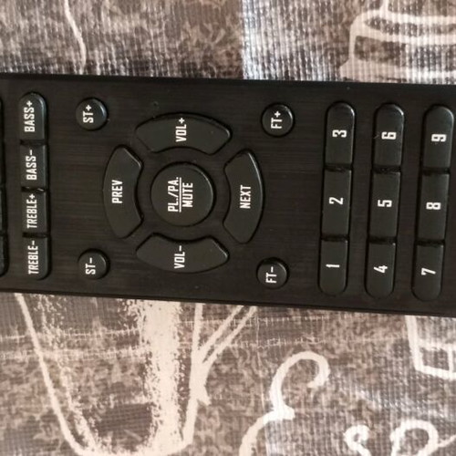 Akai SS032A-3515 sound system like new with subwoofer and Bluetooth
