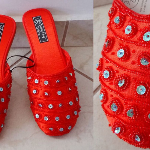 Pasoumia slippers size 39 new, embroidered with beads, red