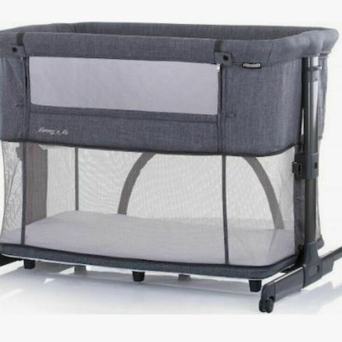 Chipolino Mommy 'n Me Graphite Co-Sleeping Crib used with mattress and side opening
