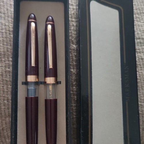 Marksman pen and ballpoint set with Schneider refill in original case