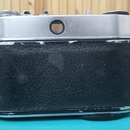 Kodak Retinette professional camera used with flash
