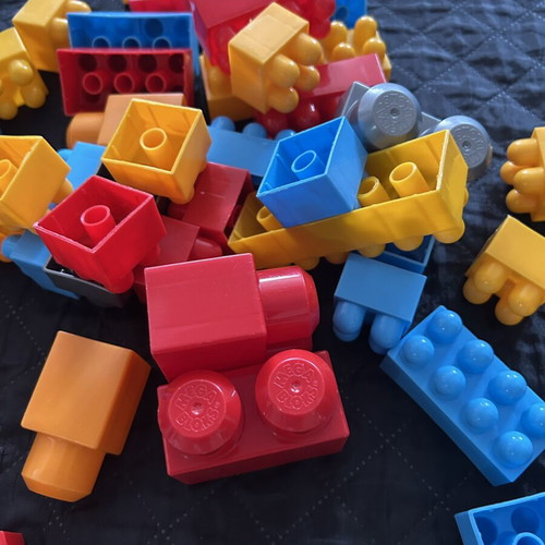 Plastic Building Blocks Set 46 Pieces like new
