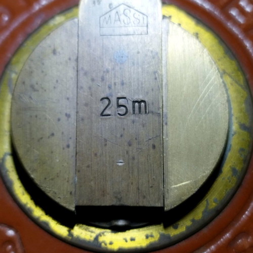 Vintage military measuring tape used, 25 meters Beste Leder Kapsel