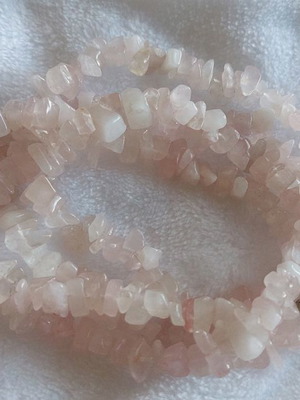 Rose Quartz necklace or bracelet set with semi-precious stones and 925 gold-plated silver clasp