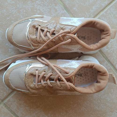 Luigi sneakers size 37 used, beige with white sole