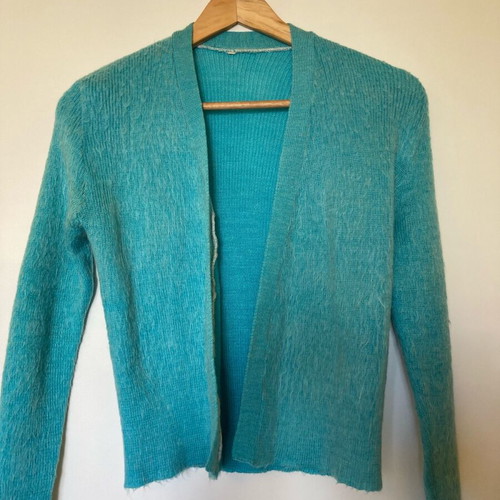 Vintage petrol cardigan like new