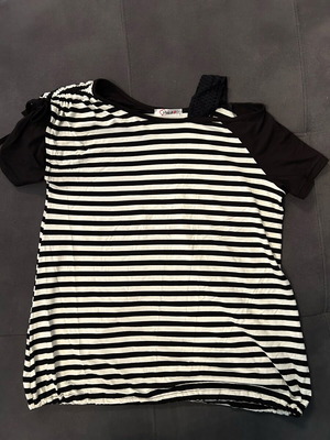 Striped blouse used, black and white, size XXL