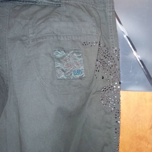 BSB Vintage Khaki Capri Pants Y2K Style Large, like new
