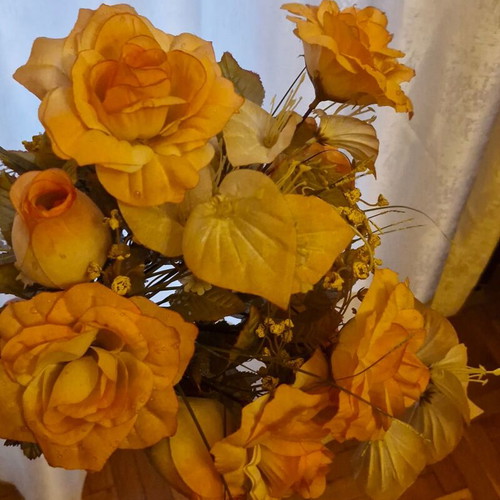 Artificial flowers decorative bouquet 40 cm like new