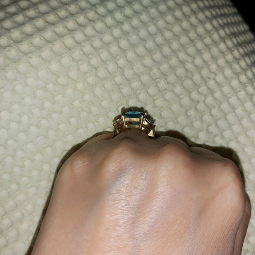 Ring with blue stone and 4 rhinestones, new, gold color
