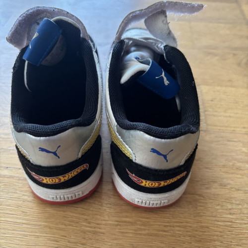 Puma παιδικά sneakers νούμερο 27 σαν καινούργιο
