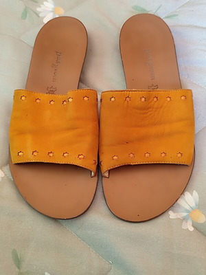 Paul Green mules size 40 like new, soft genuine suede, orange