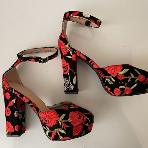 Public Desire embroidered platform ankle strap shoes like new, size 41
