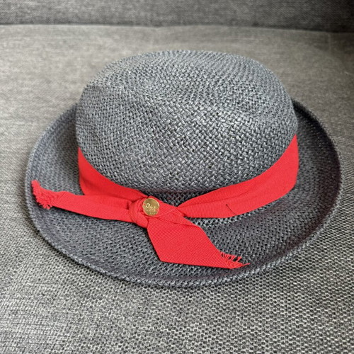 Guess by Marciano knitted hat like new, women's, gray and red