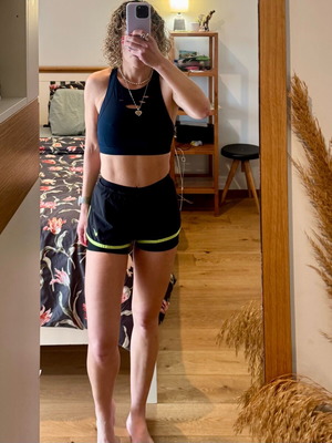 Nike shorts like new, size XS, black