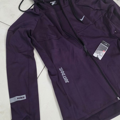 Nike women's purple sports jacket size M