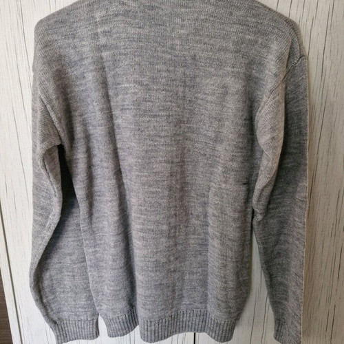 Benetton sweater for boys grey with black pattern like new, size 13-14
