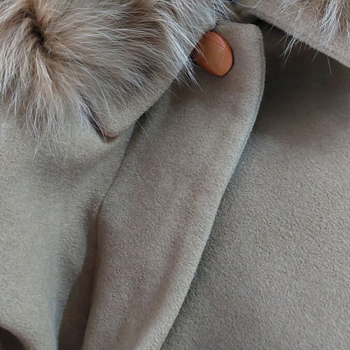 Wool coat XL camel with fur collar, warm, like new
