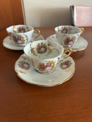 Vintage coffee cups with saucers, porcelain, like new, set of 3