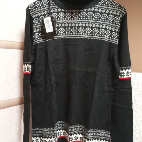 Women's Rannia turtleneck sweater Italy new with black and white pattern