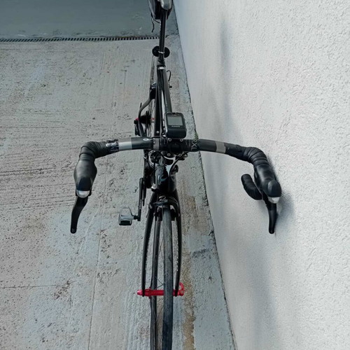 Pinarello F8 Dogma road bike, carbon frame, 11-speed Shimano 105