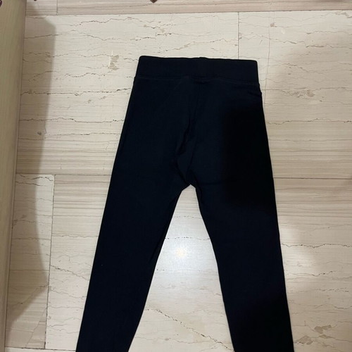 Nike sports leggings black like new