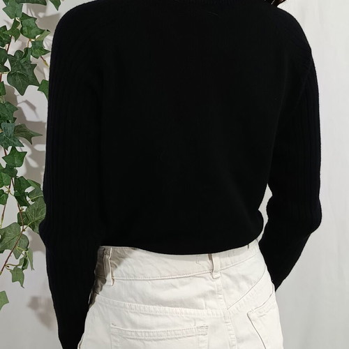 Vince Otto black knitted sweater like new, size L/XL